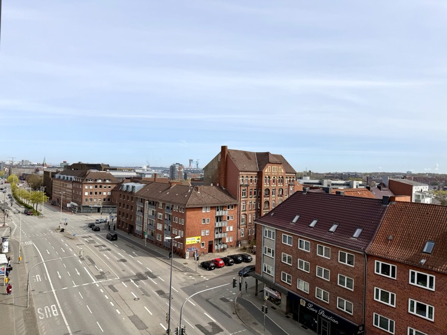 Ausblick über Kiel aus der Gewerbefläche am Sophienblatt 88-90
